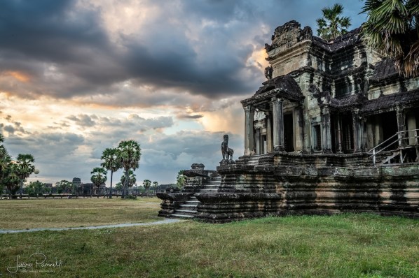 dcs 1507 angkor wat corner copy