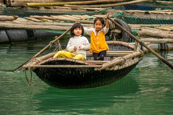 115 halong bay kids 1