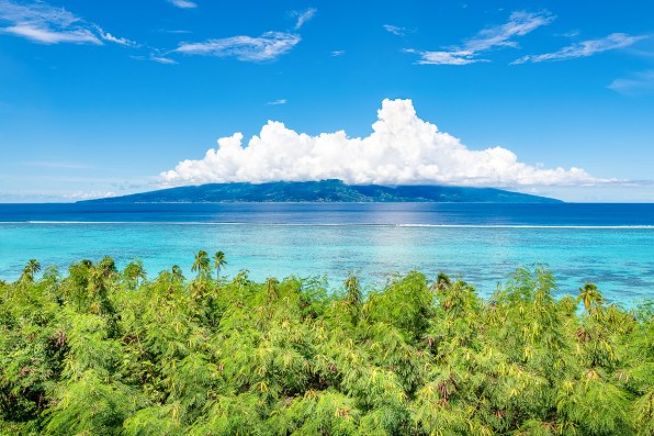 DSC 6000 tahiti from moorea