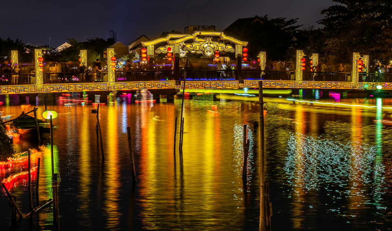 Crescent City Connection - GVA Lighting, image size:1250x738